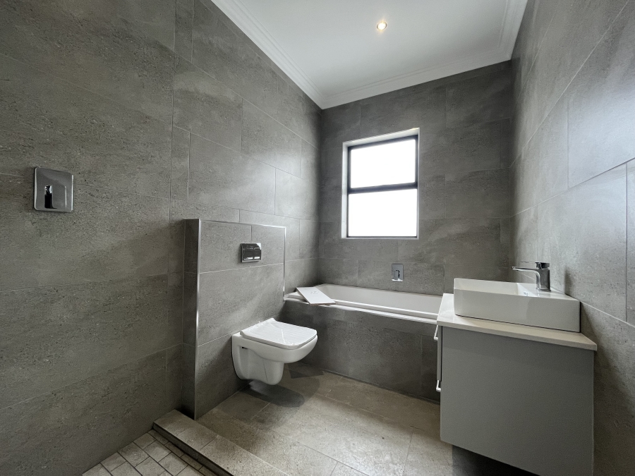 3 Bedroom Property for Sale in Sandown Western Cape